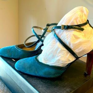 Size 9 Joan & David Teal Suede w/Teal Patent Leather Ankle Straps 4 1/4 heel